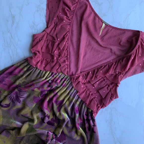Free People Dresses & Skirts - Free People Sheer Ruffle V neck Velvet dress small